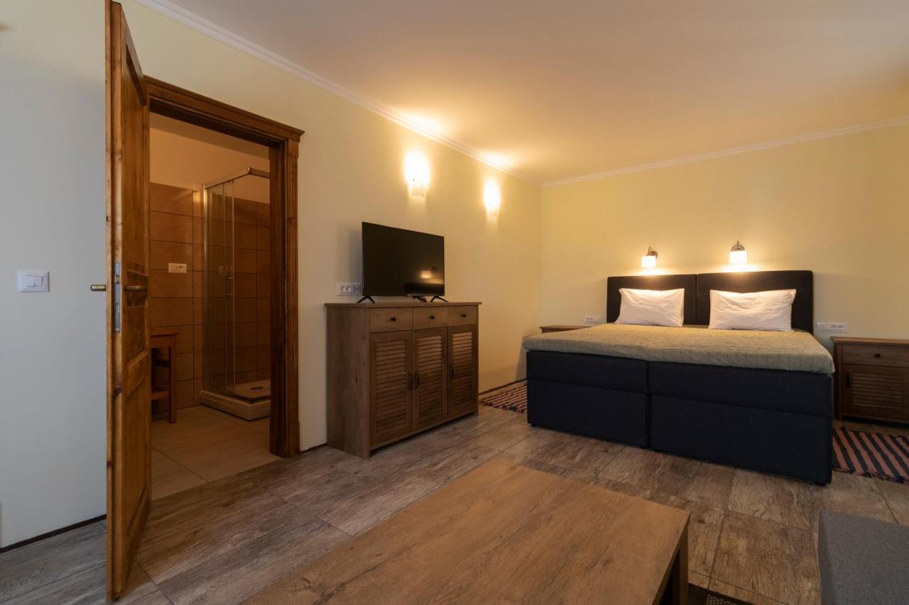 Taverna & Rooms Sutivan Ngoại thất bức ảnh