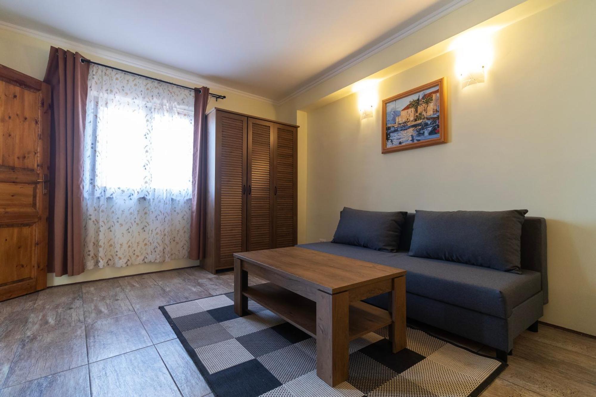 Taverna & Rooms Sutivan Ngoại thất bức ảnh