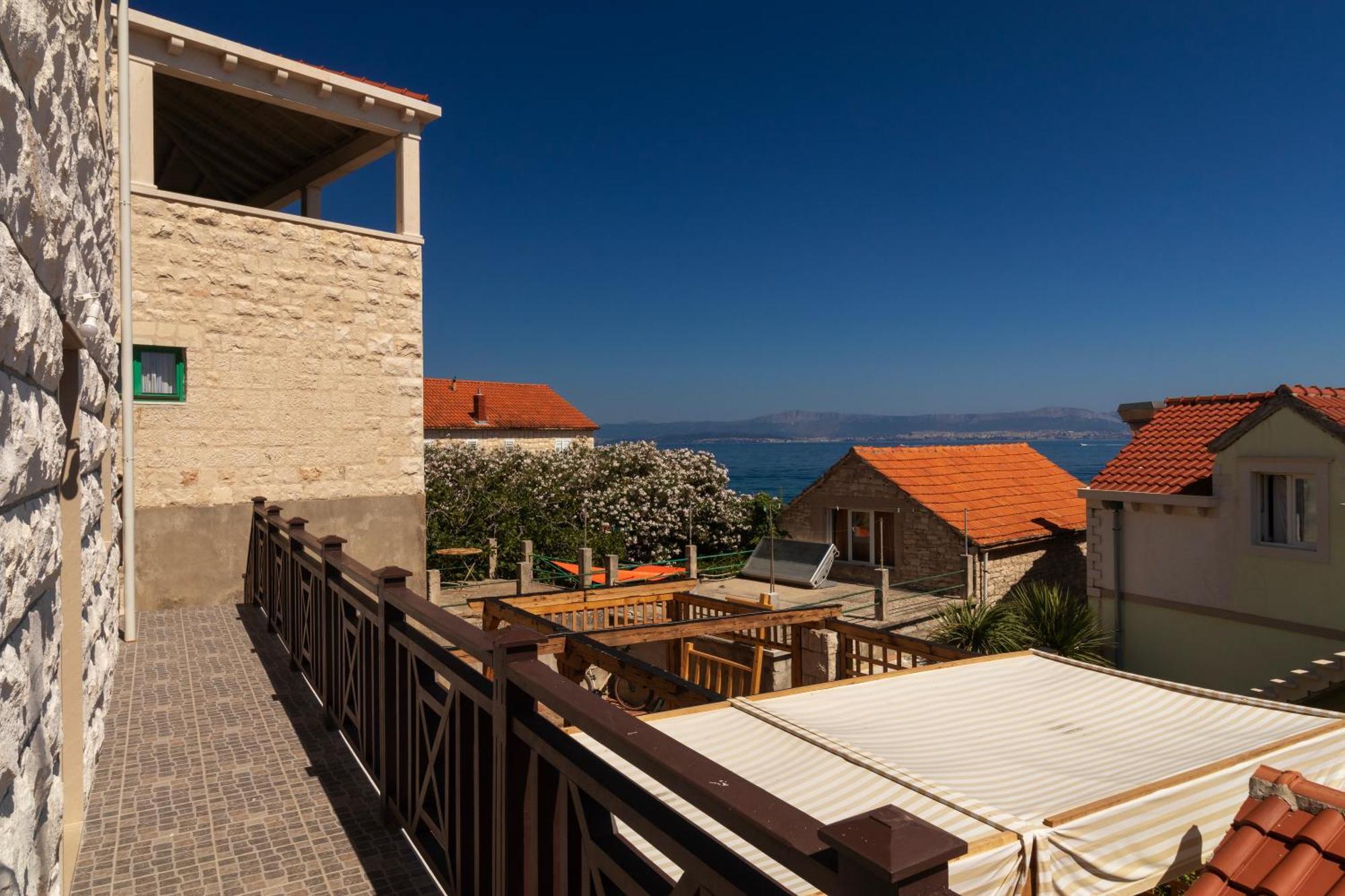 Taverna & Rooms Sutivan Ngoại thất bức ảnh