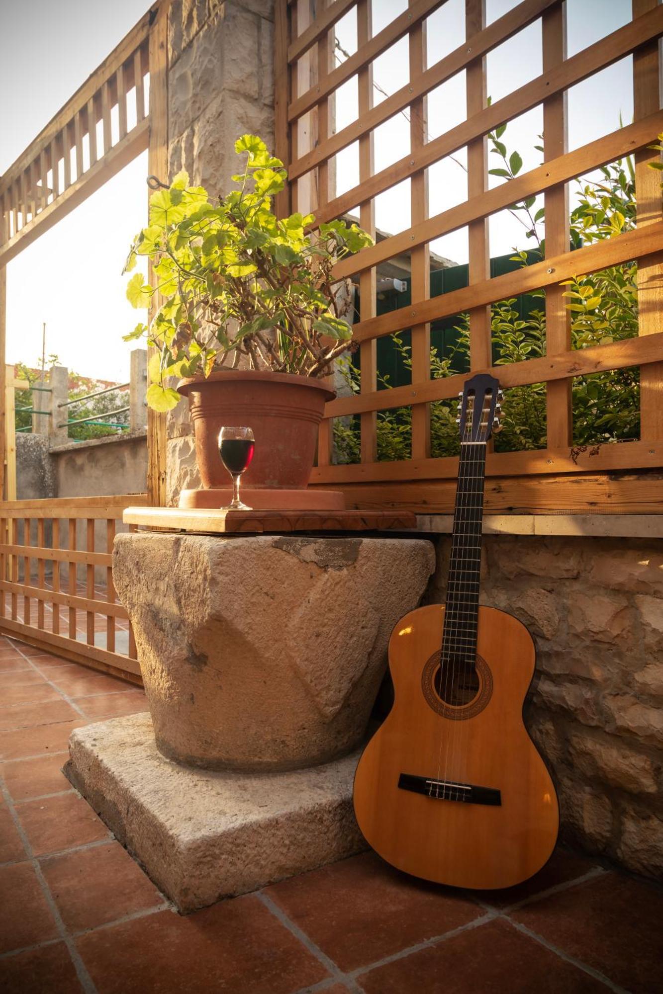 Taverna & Rooms Sutivan Ngoại thất bức ảnh